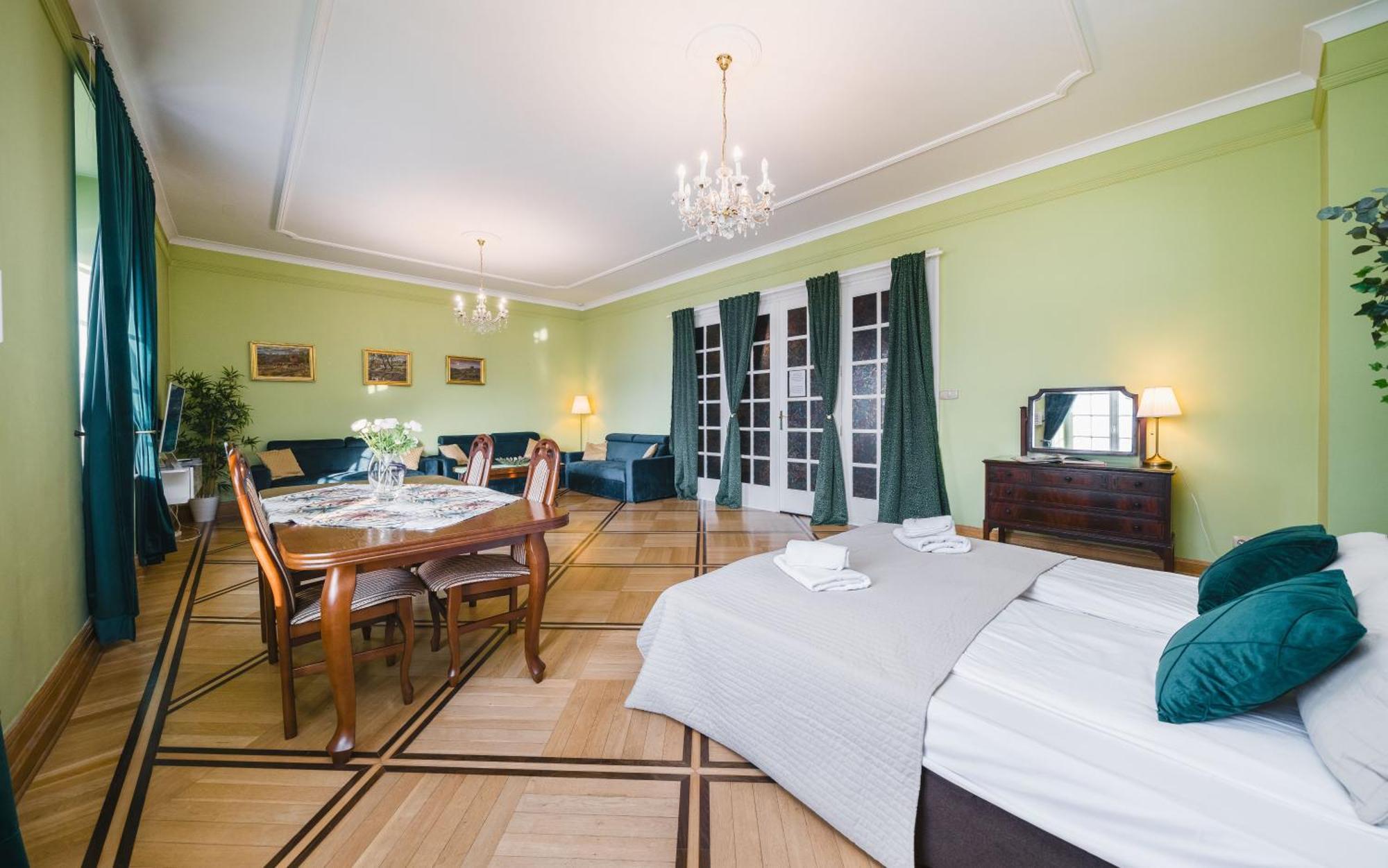 Apartamenty W Palacu Pod Baranami Kraków Exteriör bild