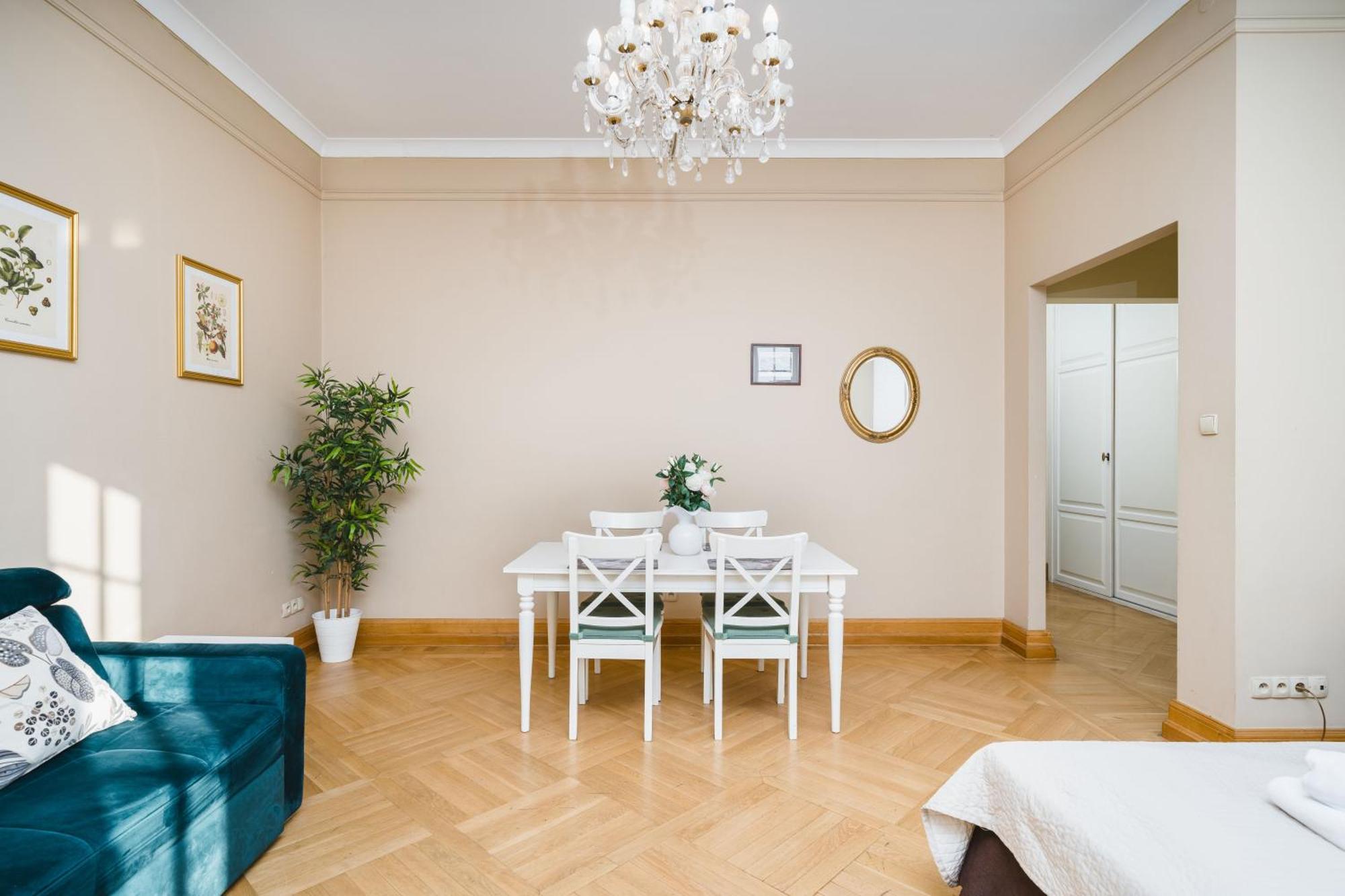 Apartamenty W Palacu Pod Baranami Kraków Exteriör bild