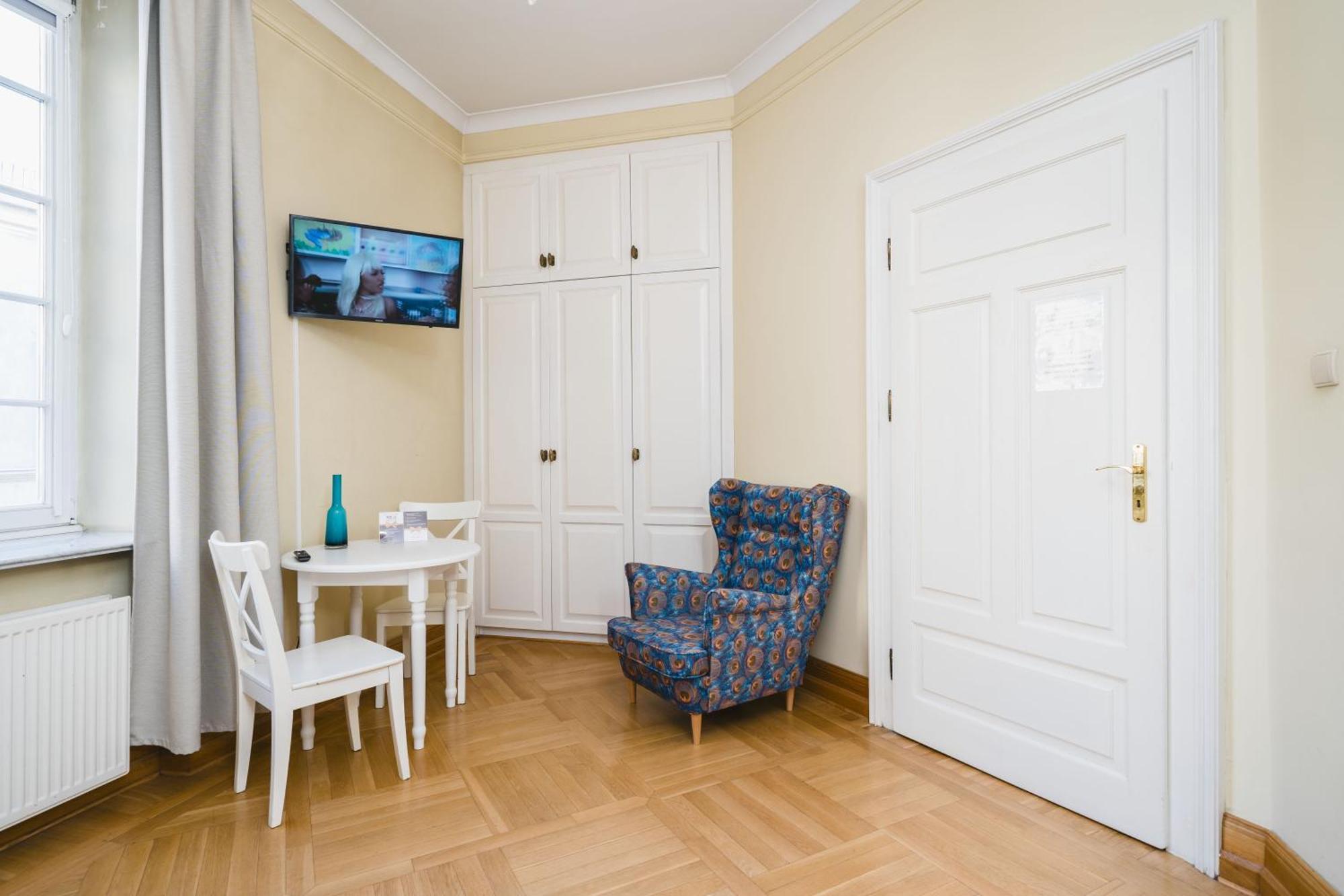 Apartamenty W Palacu Pod Baranami Kraków Exteriör bild