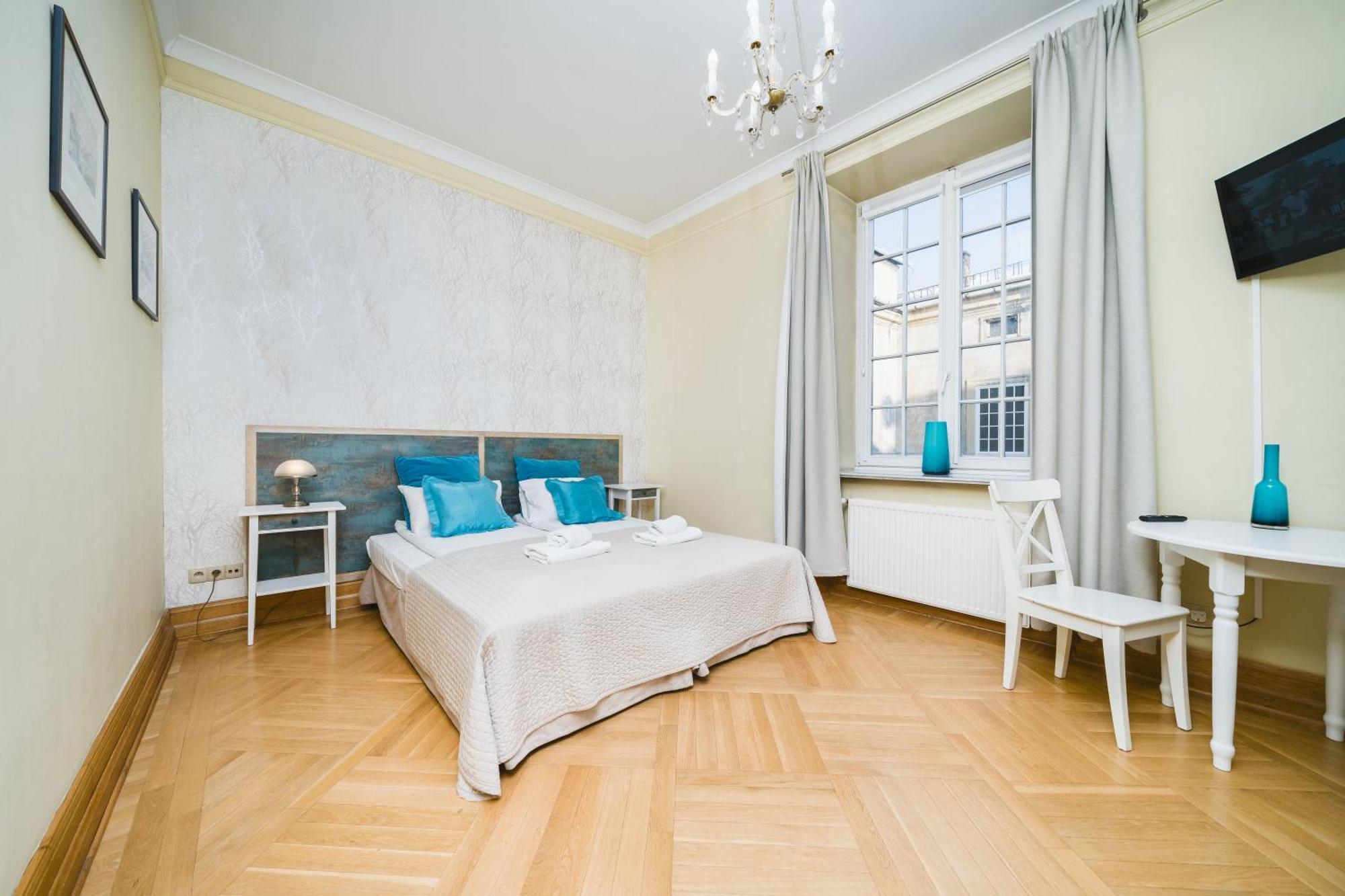 Apartamenty W Palacu Pod Baranami Kraków Exteriör bild